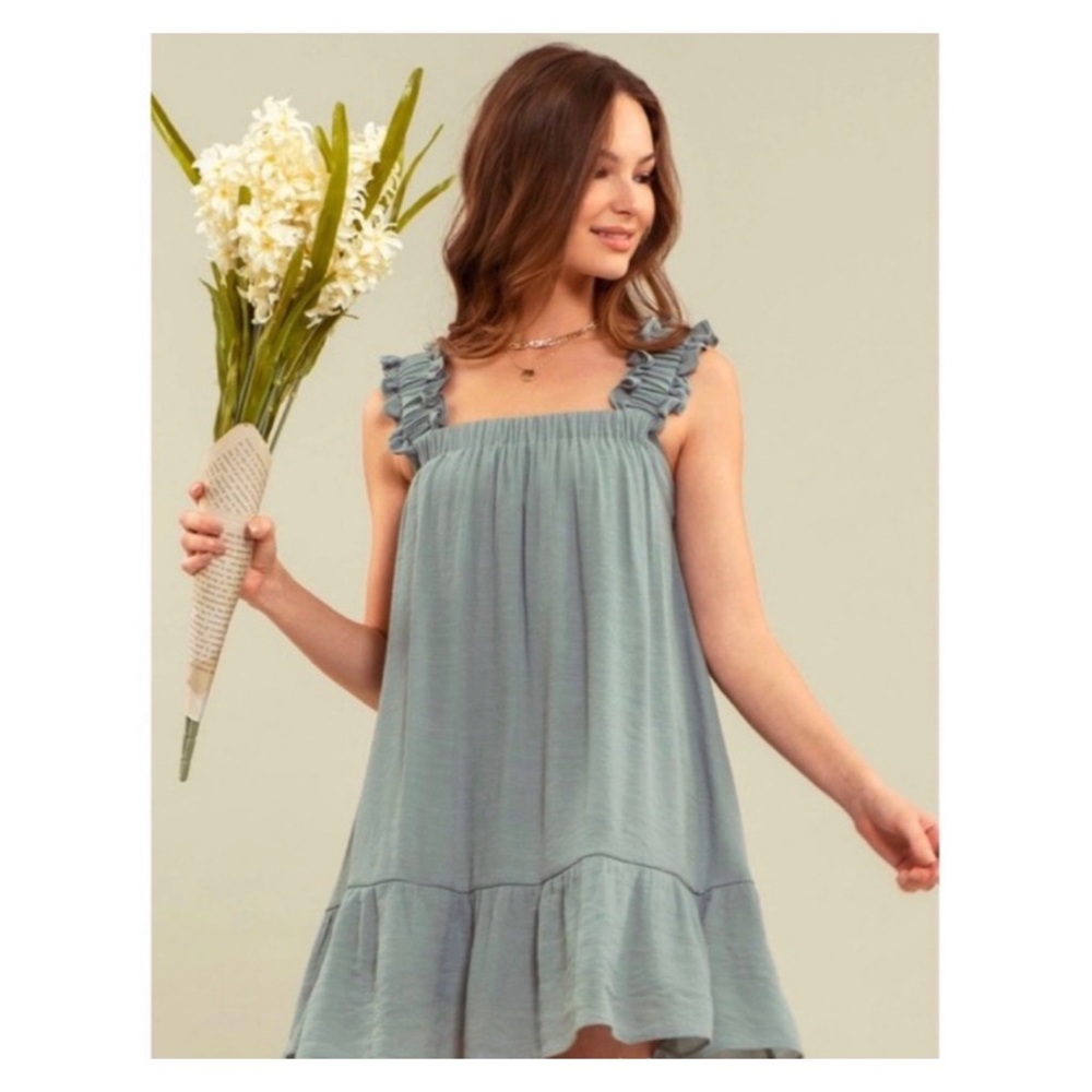 1 LEFT! Sage Tiered Ruffle Detail Lined Tie Back Dress - Picture 4 of 7